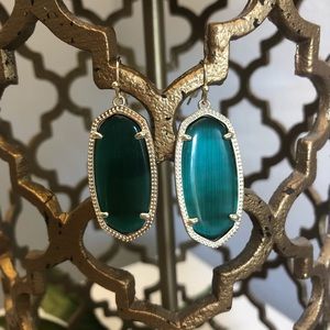 Kendra Scott Elle Drop Earrings in Emerald Cat Eye